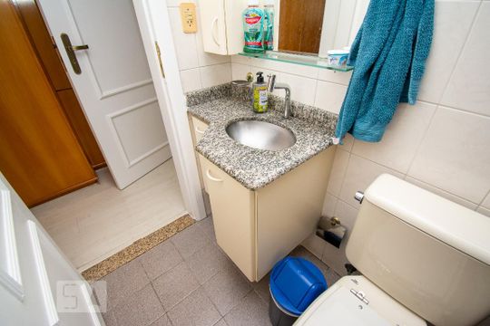 Banheiro da Suíte de apartamento à venda com 3 quartos, 84m² em Chácara São Luis, Guarulhos