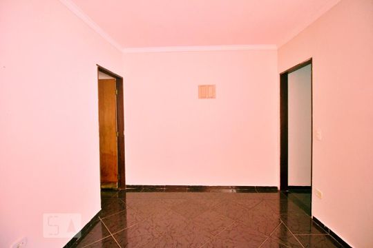 Sala de casa para alugar com 1 quarto, 85m² em Vila Camilópolis, Santo André