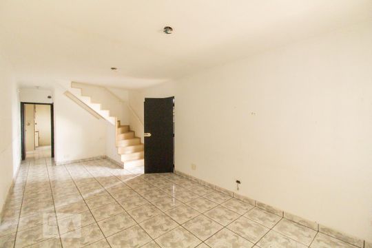 Sala de casa para alugar com 3 quartos, 120m² em Vila Basileia, São Paulo