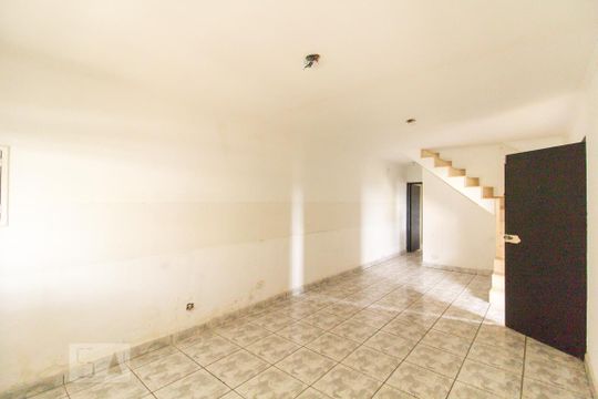 Sala de casa para alugar com 3 quartos, 120m² em Vila Basileia, São Paulo