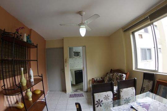 Sala de apartamento à venda com 2 quartos, 48m² em Jacarepaguá, Rio de Janeiro