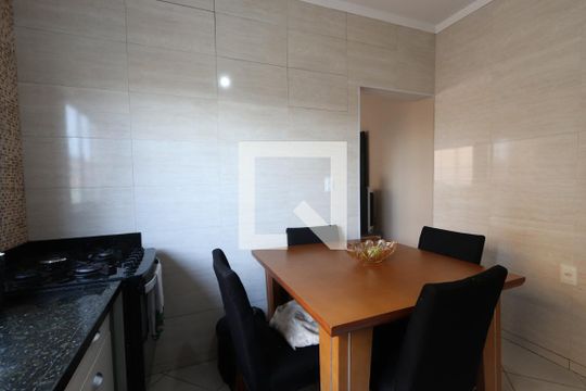 Cozinha de casa à venda com 2 quartos, 125m² em Jardim Tiete, São Paulo