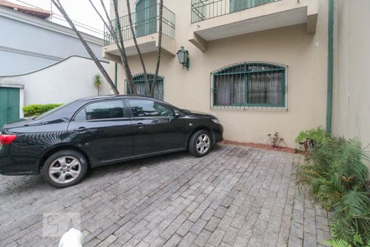 Garagem de casa para alugar com 5 quartos, 230m² em Vila Mariana, São Paulo