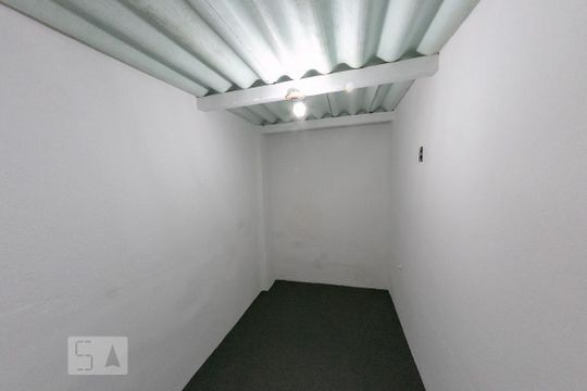 Depósito de casa para alugar com 2 quartos, 76m² em Calafate, Belo Horizonte