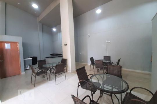Hall social de apartamento para alugar com 1 quarto, 69m² em Ouro Preto, Belo Horizonte
