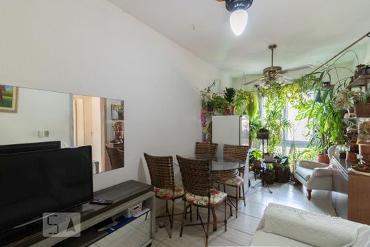 Apartamento à venda com 2 quartos, 63m² em Cristal, Porto Alegre
