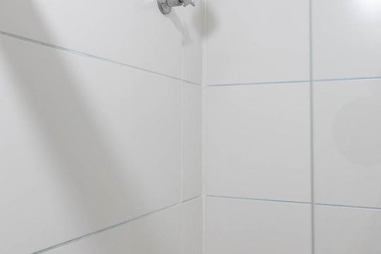 Banheiro social 1 de apartamento à venda com 3 quartos, 135m² em Vargem Pequena, Rio de Janeiro