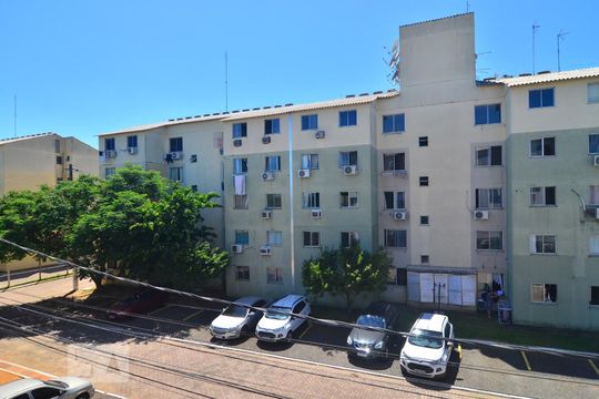 Vista Sala de apartamento para alugar com 2 quartos, 50m² em Mato Grande, Canoas