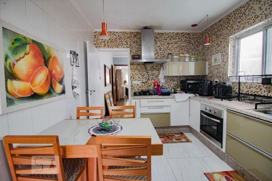 Casa para alugar com 4 quartos, 300m² em Santana, São Paulo