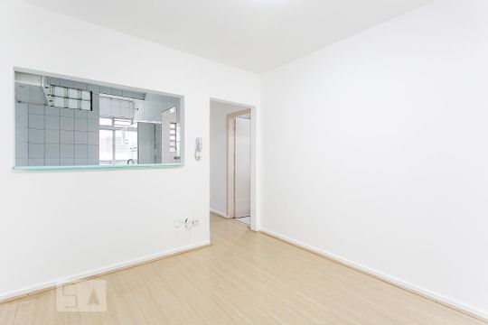 Sala de apartamento para alugar com 1 quarto, 35m² em Paraíso, São Paulo