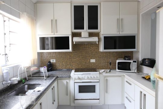 Cozinha de casa à venda com 3 quartos, 193m² em Vila America, Santo André