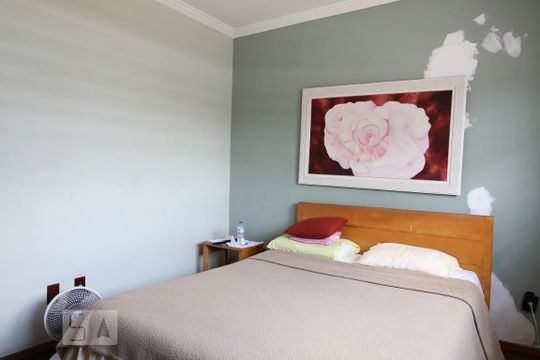 Suite de casa à venda com 3 quartos, 193m² em Vila America, Santo André