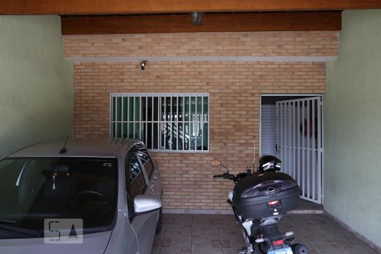 Garagem de casa à venda com 3 quartos, 193m² em Vila America, Santo André