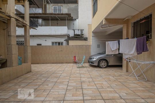 Quintal de casa à venda com 4 quartos, 280m² em Maracanã, Rio de Janeiro