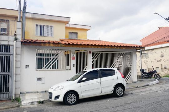 Fachada  de casa à venda com 3 quartos, 270m² em Vila Feliz, São Paulo