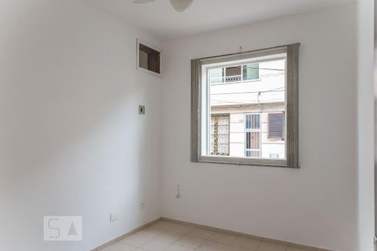 Quarto 1 de casa de condomínio à venda com 4 quartos, 120m² em Tijuca, Rio de Janeiro