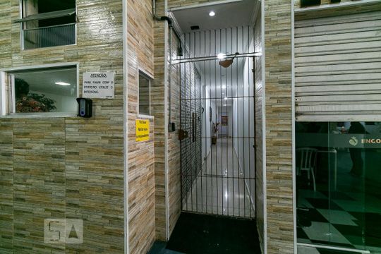 Fachada  de apartamento para alugar com 3 quartos, 80m² em Brás, São Paulo