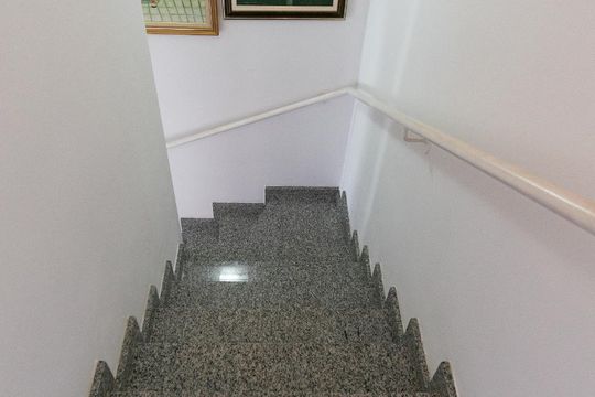 Escadas de casa de condomínio à venda com 2 quartos, 97m² em Imirim, São Paulo