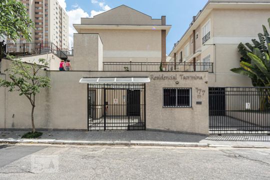Fachada de casa de condomínio à venda com 2 quartos, 97m² em Imirim, São Paulo