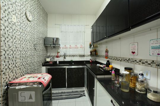 Cozinha de apartamento à venda com 2 quartos, 80m² em Penha, Rio de Janeiro