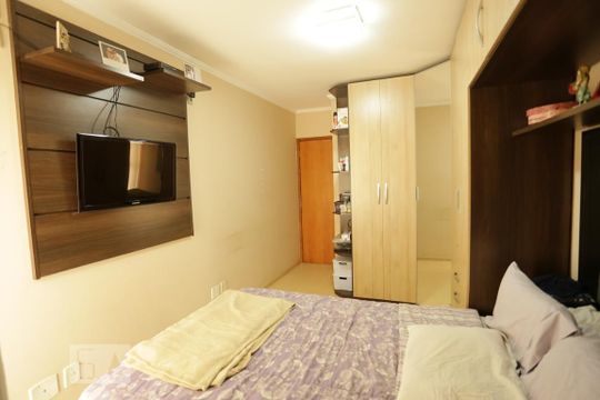 Quarto 1 de casa de condomínio para alugar com 2 quartos, 55m² em Vila Laís, São Paulo