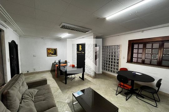 Sala de casa à venda com 4 quartos, 216m² em Santana, São Paulo