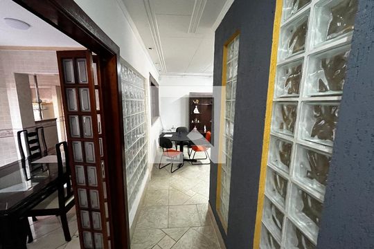 Corredor de casa à venda com 4 quartos, 216m² em Santana, São Paulo