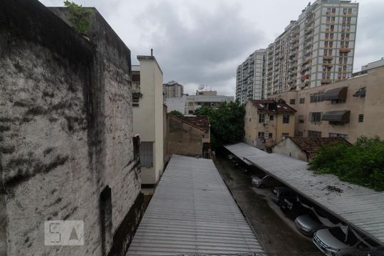 Banheiro de Serviço de apartamento à venda com 2 quartos, 70m² em Vila Isabel, Rio de Janeiro