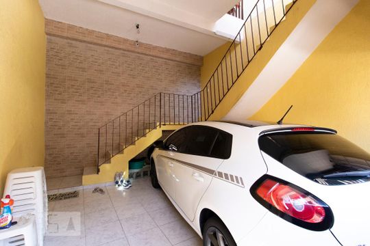 Garagem de casa à venda com 3 quartos, 72m² em Jardim Carlu, São Paulo