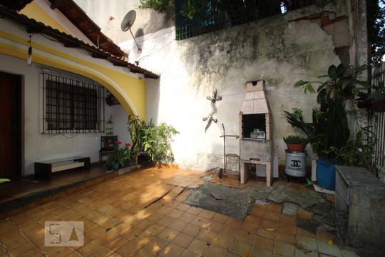 Área da garagem - Churrasqueira de casa à venda com 5 quartos, 236m² em Jardim Novo Santo Amaro, São Paulo