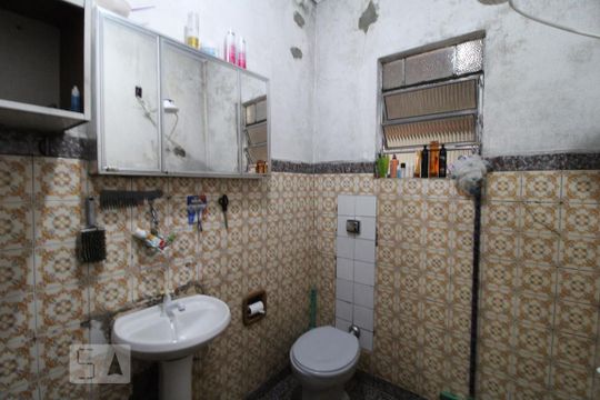 Banheiro de casa à venda com 5 quartos, 236m² em Jardim Novo Santo Amaro, São Paulo