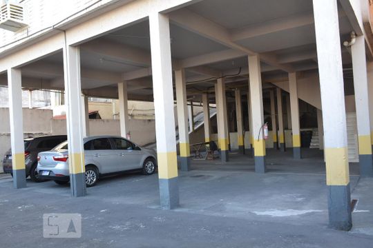Garagem de apartamento à venda com 2 quartos, 70m² em Jardim Guanabara, Rio de Janeiro