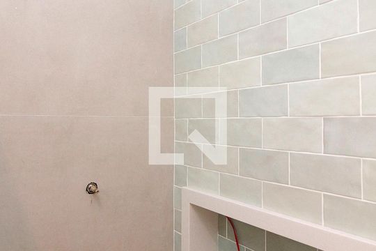 Banheiro de apartamento para alugar com 1 quarto, 58m² em Vila Buarque, São Paulo