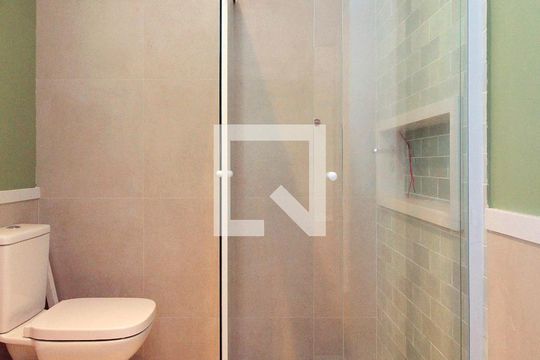Banheiro de apartamento para alugar com 1 quarto, 58m² em Vila Buarque, São Paulo