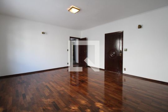 Sala de estar de casa à venda com 3 quartos, 323m² em Chácara da Barra, Campinas