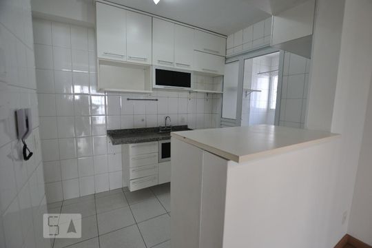 Cozinha de apartamento para alugar com 2 quartos, 70m² em Vila Mariana, São Paulo