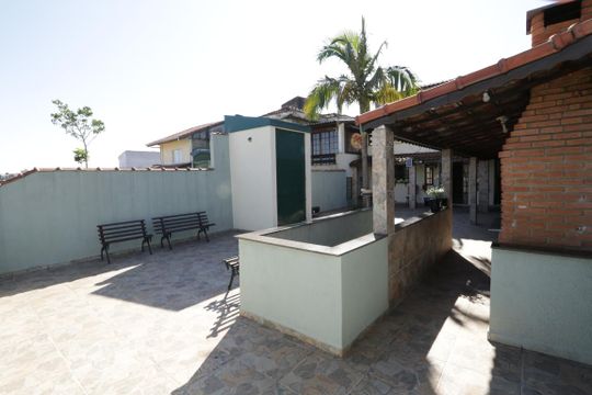 Quintal/Churrasqueira de casa para alugar com 3 quartos, 250m² em Vila Talarico, São Paulo
