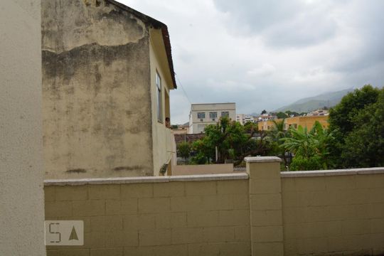 Vista da Sala de apartamento para alugar com 2 quartos, 44m² em Encantado, Rio de Janeiro