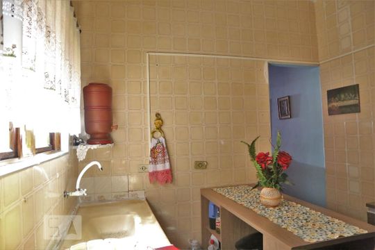 Cozinha de casa para alugar com 2 quartos, 200m² em Cidade Ocian, Praia Grande