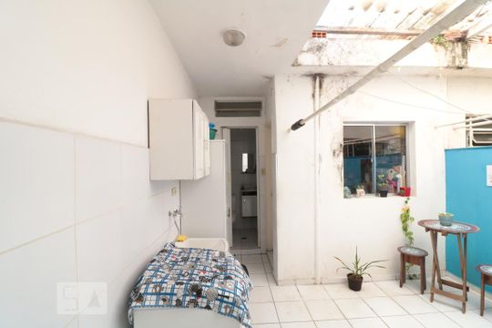 Area de Serviço de casa à venda com 2 quartos, 79m² em Vila Bertioga, São Paulo
