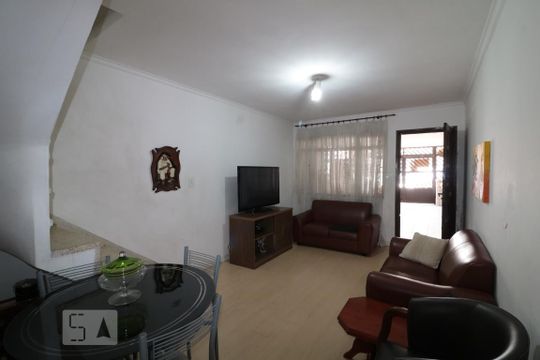 Sala de casa à venda com 2 quartos, 79m² em Vila Bertioga, São Paulo