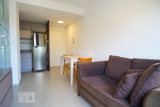 Sala de apartamento para alugar com 1 quarto, 35m² em Auxiliadora, Porto Alegre