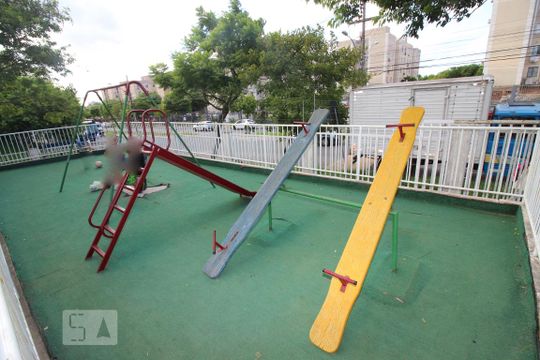 Área Comum - Playground de apartamento para alugar com 2 quartos, 40m² em Rubem Berta, Porto Alegre