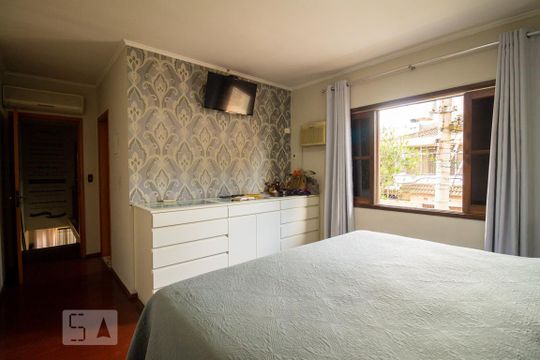 Suíte de casa à venda com 3 quartos, 280m² em Vila Moinho Velho, São Paulo