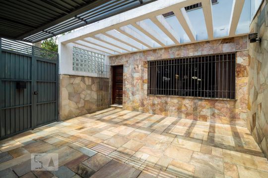 Garagem de casa à venda com 3 quartos, 280m² em Vila Moinho Velho, São Paulo