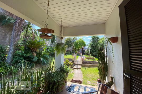 Área de casa à venda com 3 quartos, 180m² em Hamburgo Velho, Novo Hamburgo