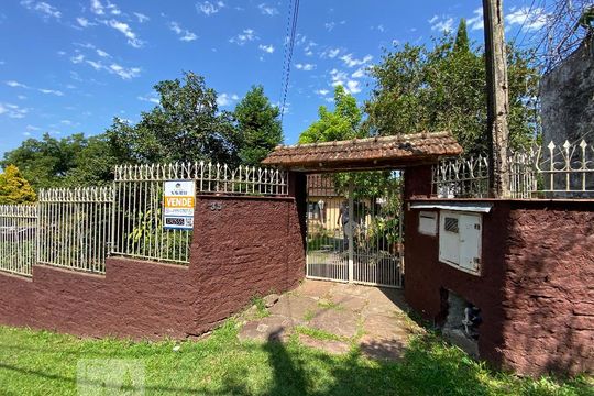 Fachada de casa à venda com 3 quartos, 180m² em Hamburgo Velho, Novo Hamburgo