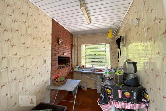 Churrasqueira de casa à venda com 3 quartos, 180m² em Hamburgo Velho, Novo Hamburgo
