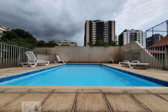 Piscina de apartamento para alugar com 2 quartos, 70m² em Tijuca, Rio de Janeiro