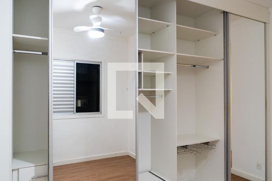 Quarto de apartamento para alugar com 2 quartos, 50m² em Parque Campolim, Sorocaba